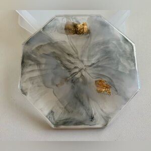 Resin Coasters; Customizable designs/colors
